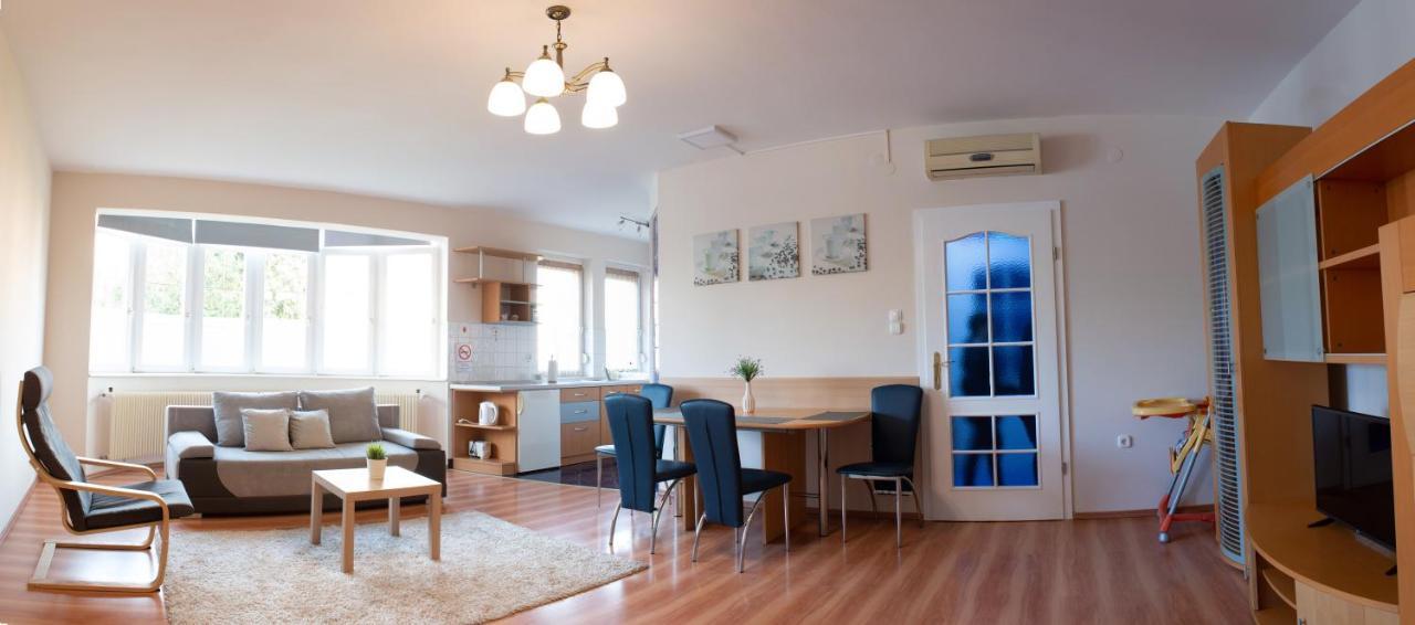 Titan Apartman Gyula Εξωτερικό φωτογραφία